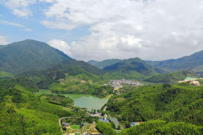 首届绿水青山论坛